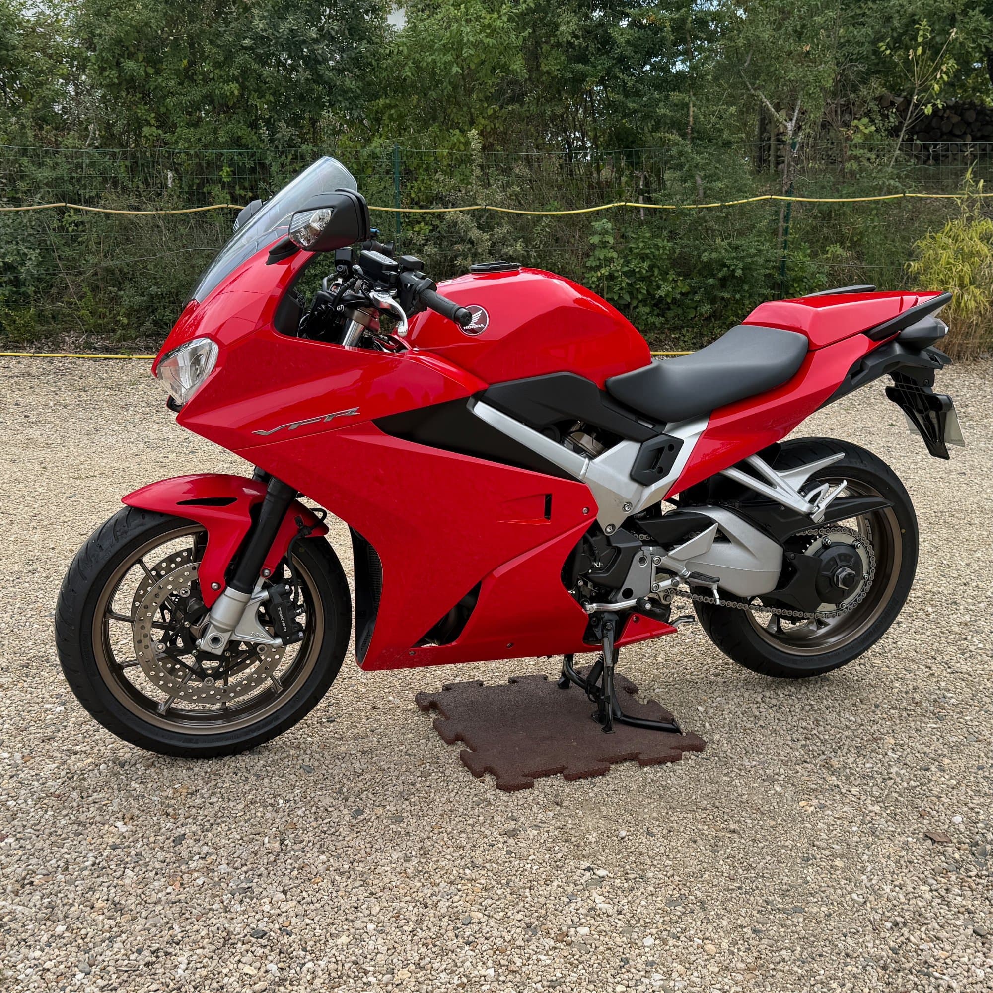 Honda VFR800F