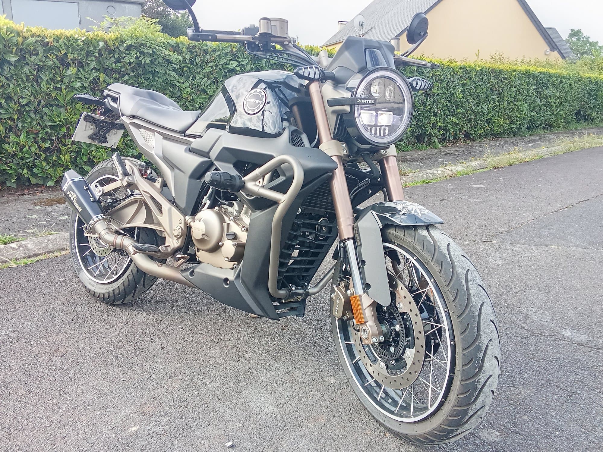 125 zontes scrambler